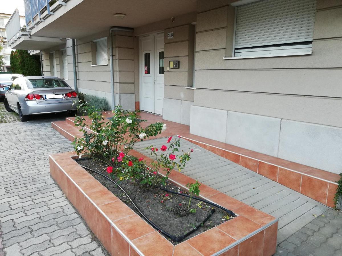 Bella Golden Beach Сиофок Екстериор снимка